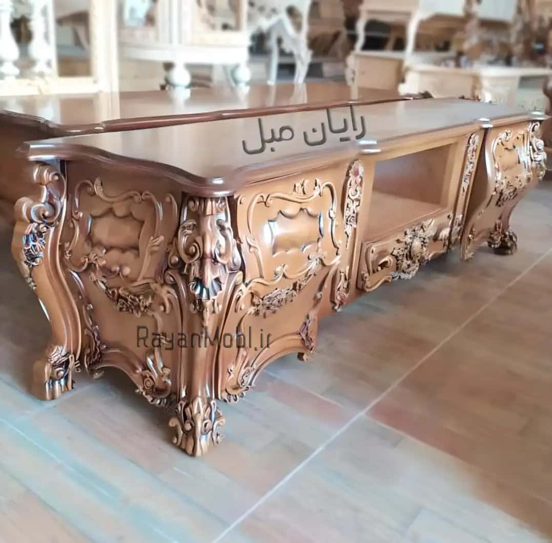 میز تی وی سالار سلطنتی